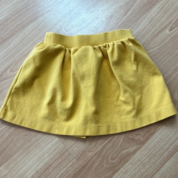 Janie and Jack Toddler Girls Mustard Yellow Skirt Pockets & Buttons Sz 2T - Picture 6 of 7